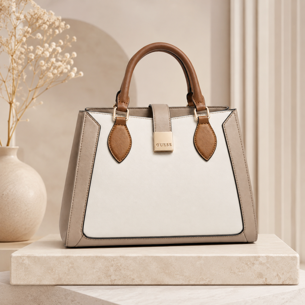 Cartera Guess Camylle Small Satchel Sand